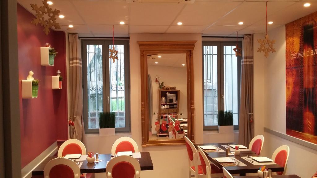 Hotel Les Corps Saints Awinion Zewnętrze zdjęcie