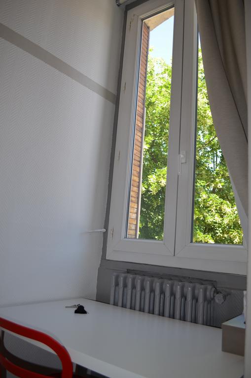Hotel Les Corps Saints Awinion Zewnętrze zdjęcie