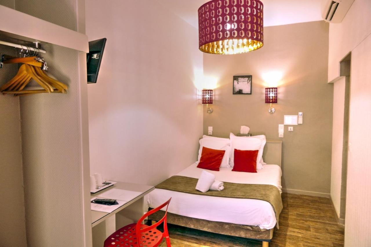 Hotel Les Corps Saints Awinion Zewnętrze zdjęcie